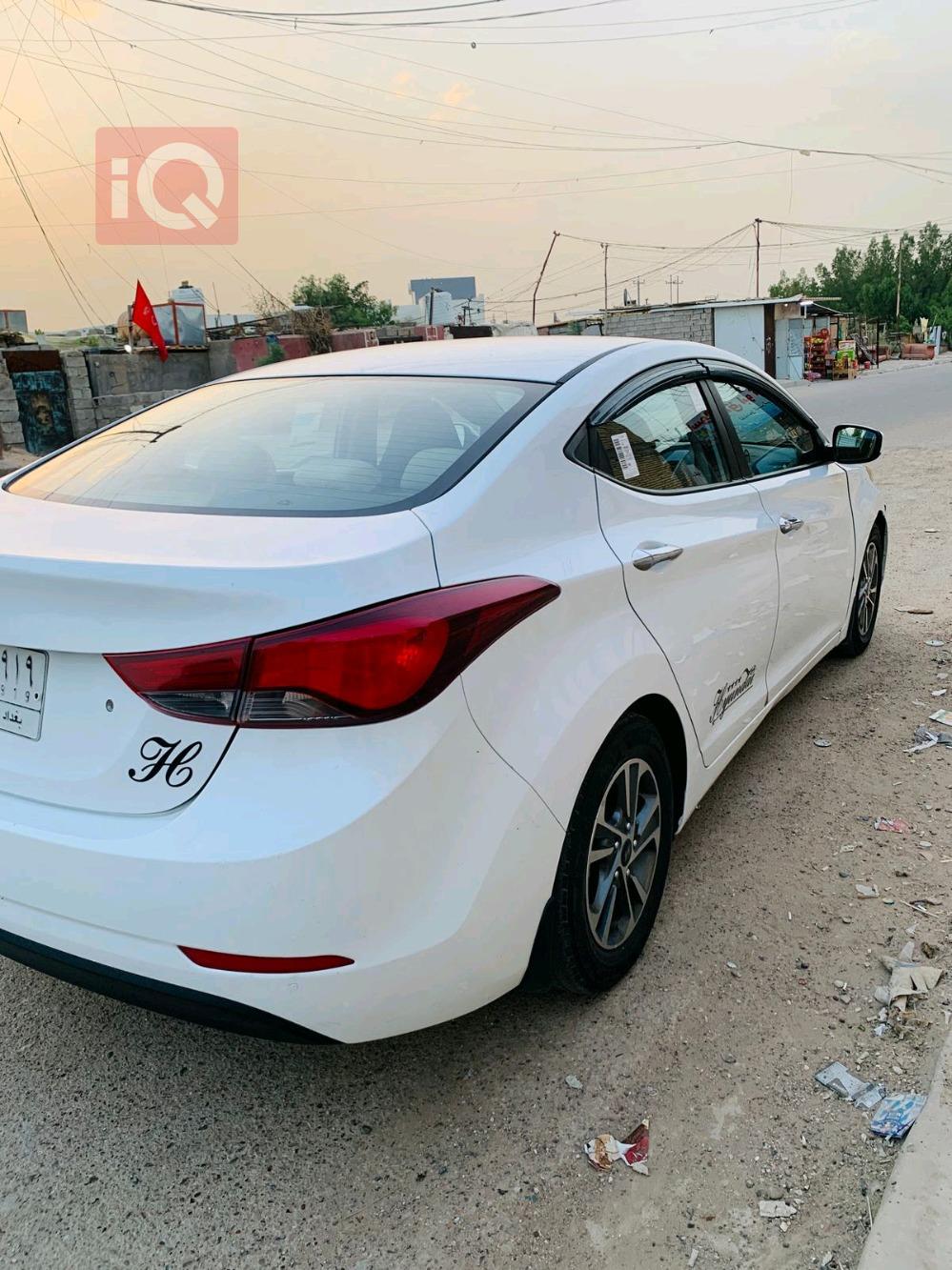 هيونداي النترا